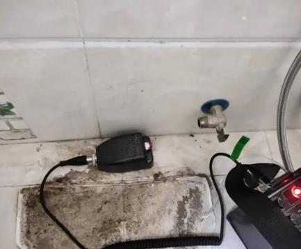 福建屋顶漏水维修公司分享下卫生间漏水的危害及解决方法